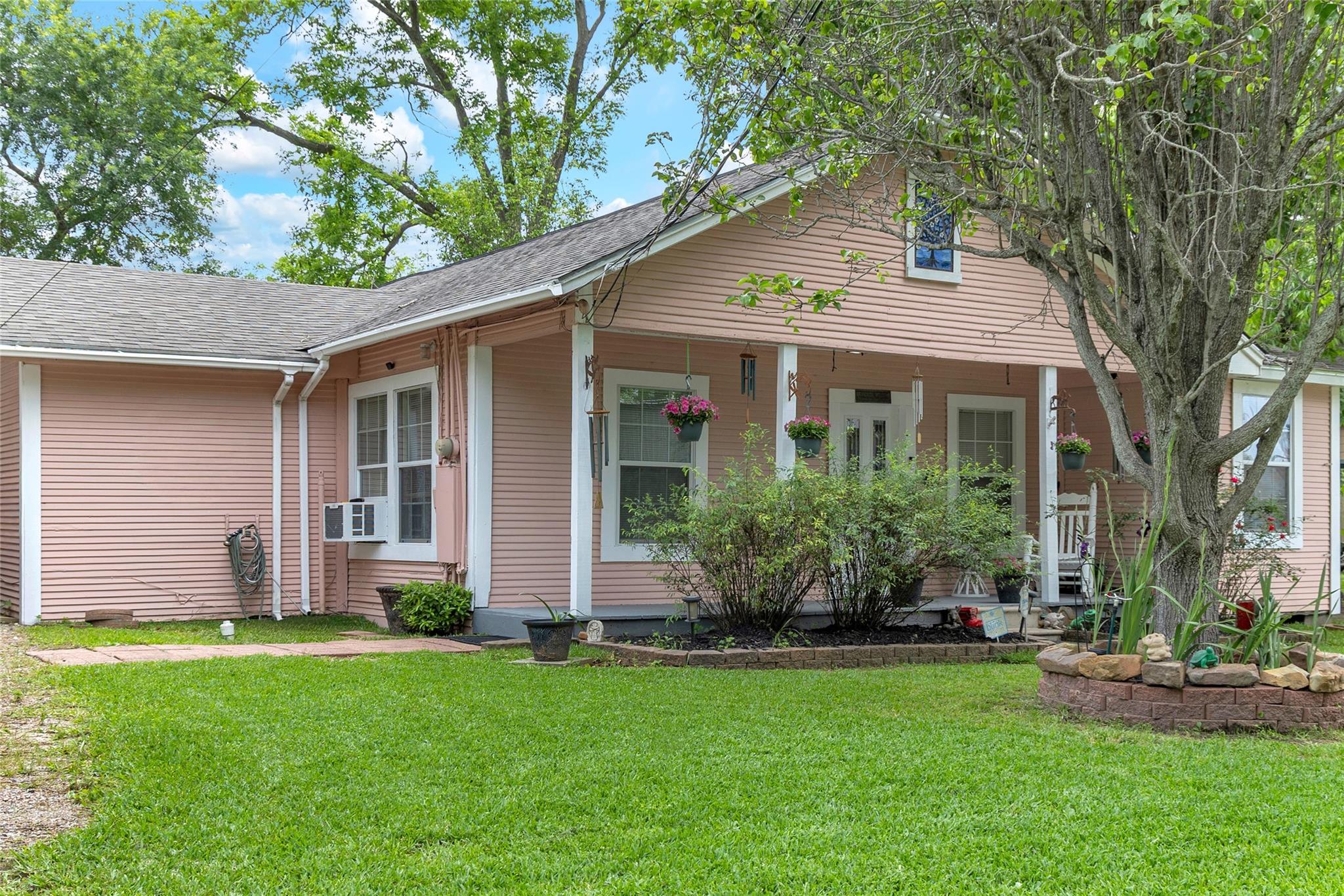 120 Willow Street