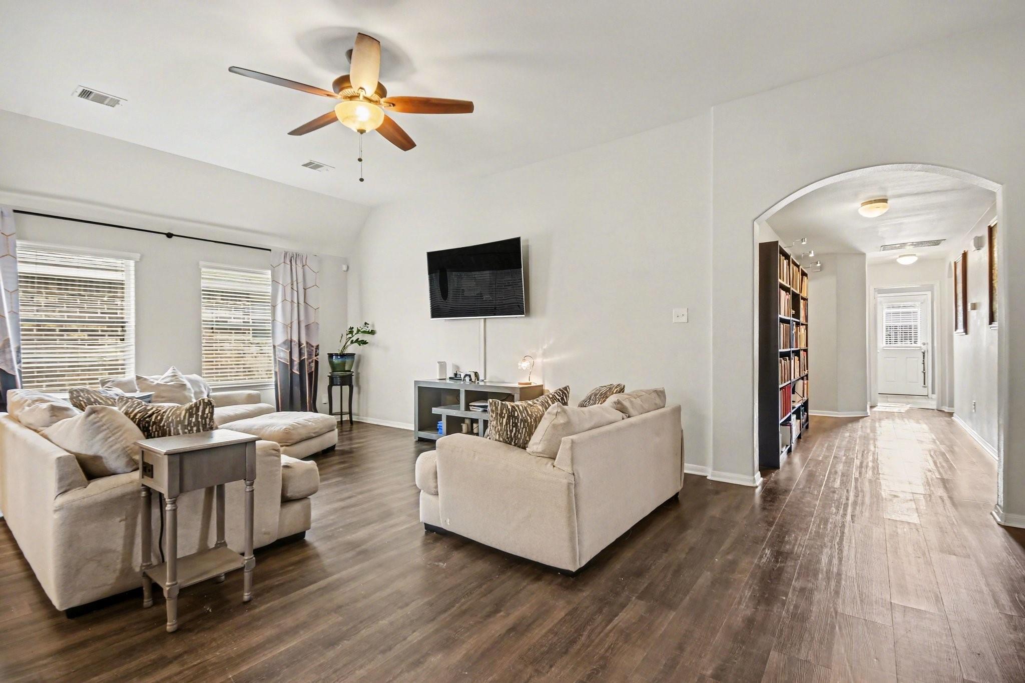 4710 Lake Rim Drive
