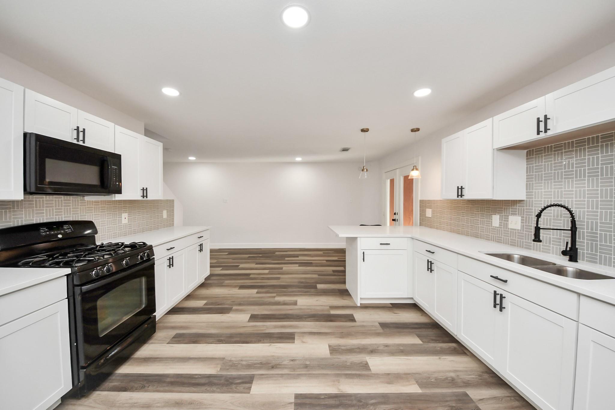7826 Maverick Trace Lane