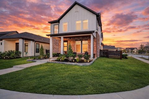 Homes For Sale - 15118 Parkland Canyon Drive<br/> Cypress, TX 77433