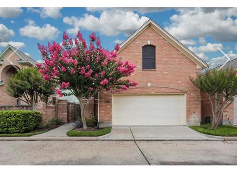 Photo of 6990 Oakwood Park, Houston, TX 77040 (MLS # 75992767)