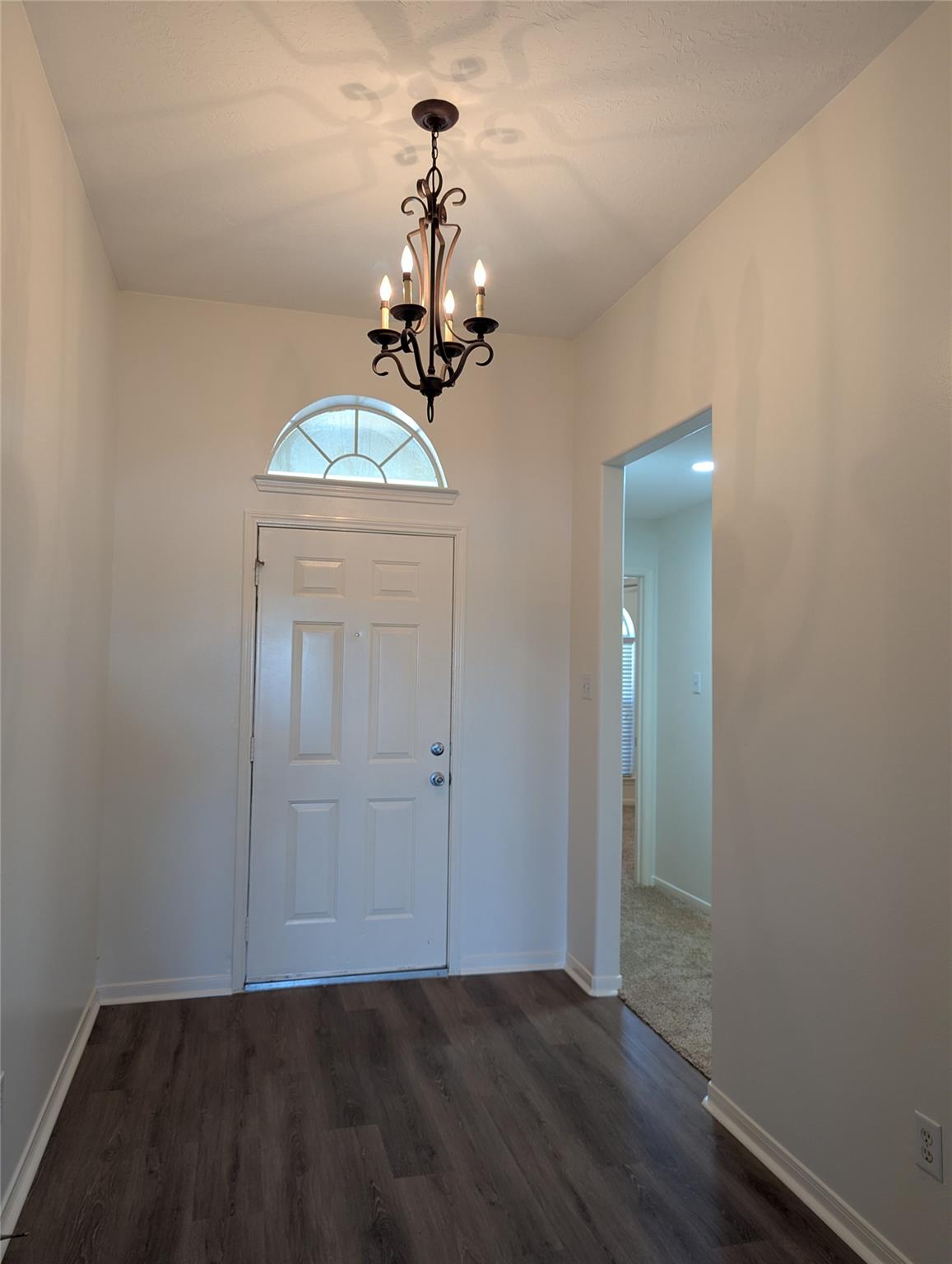 5618 Savannah Woods Lane