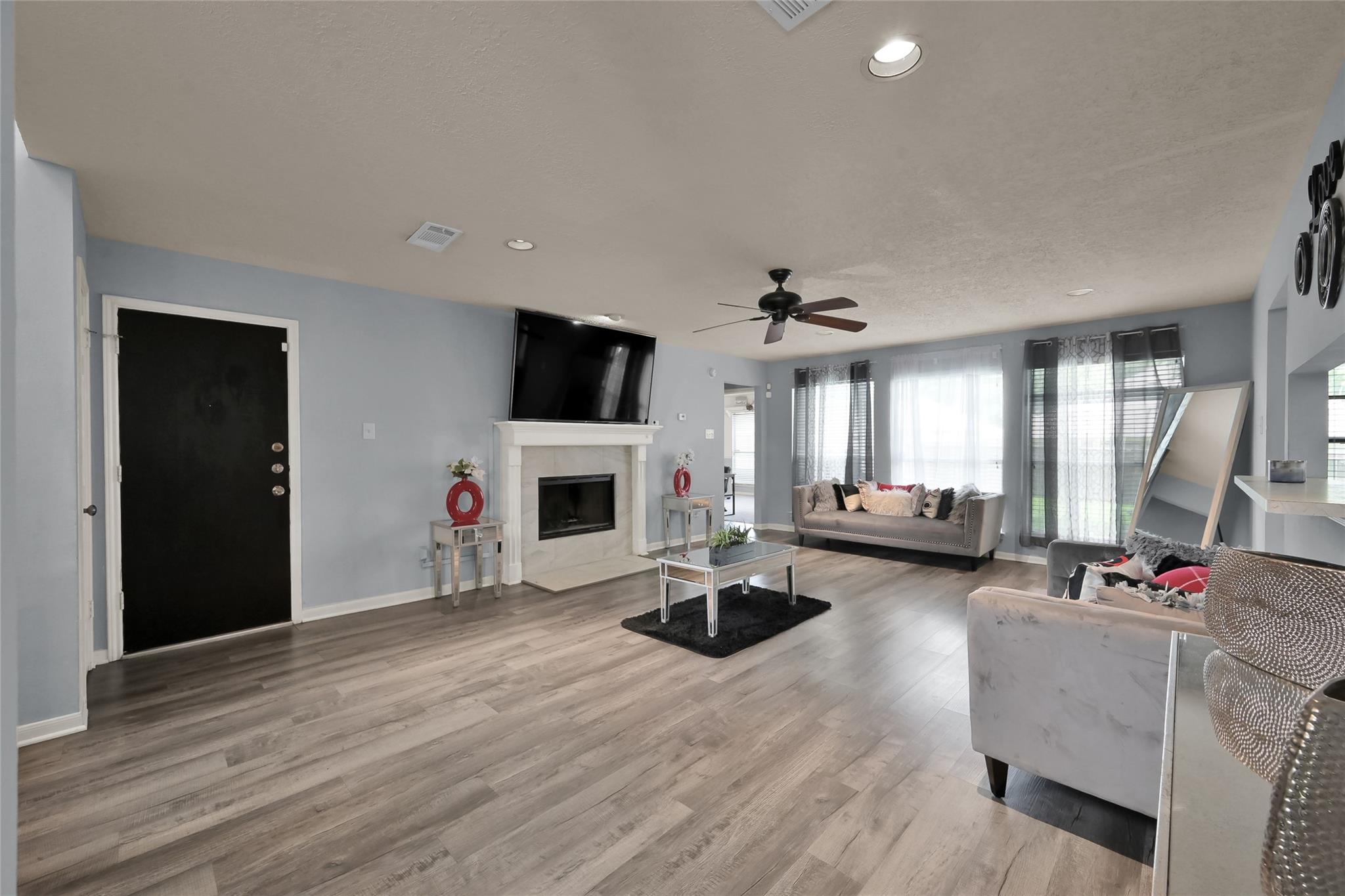 2819 Lexington Woods Drive