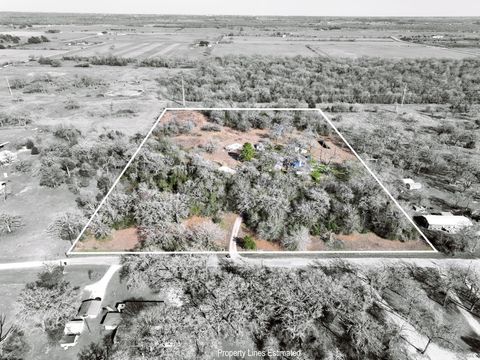 23600 Brazos Estates Road Hempstead TX 77445