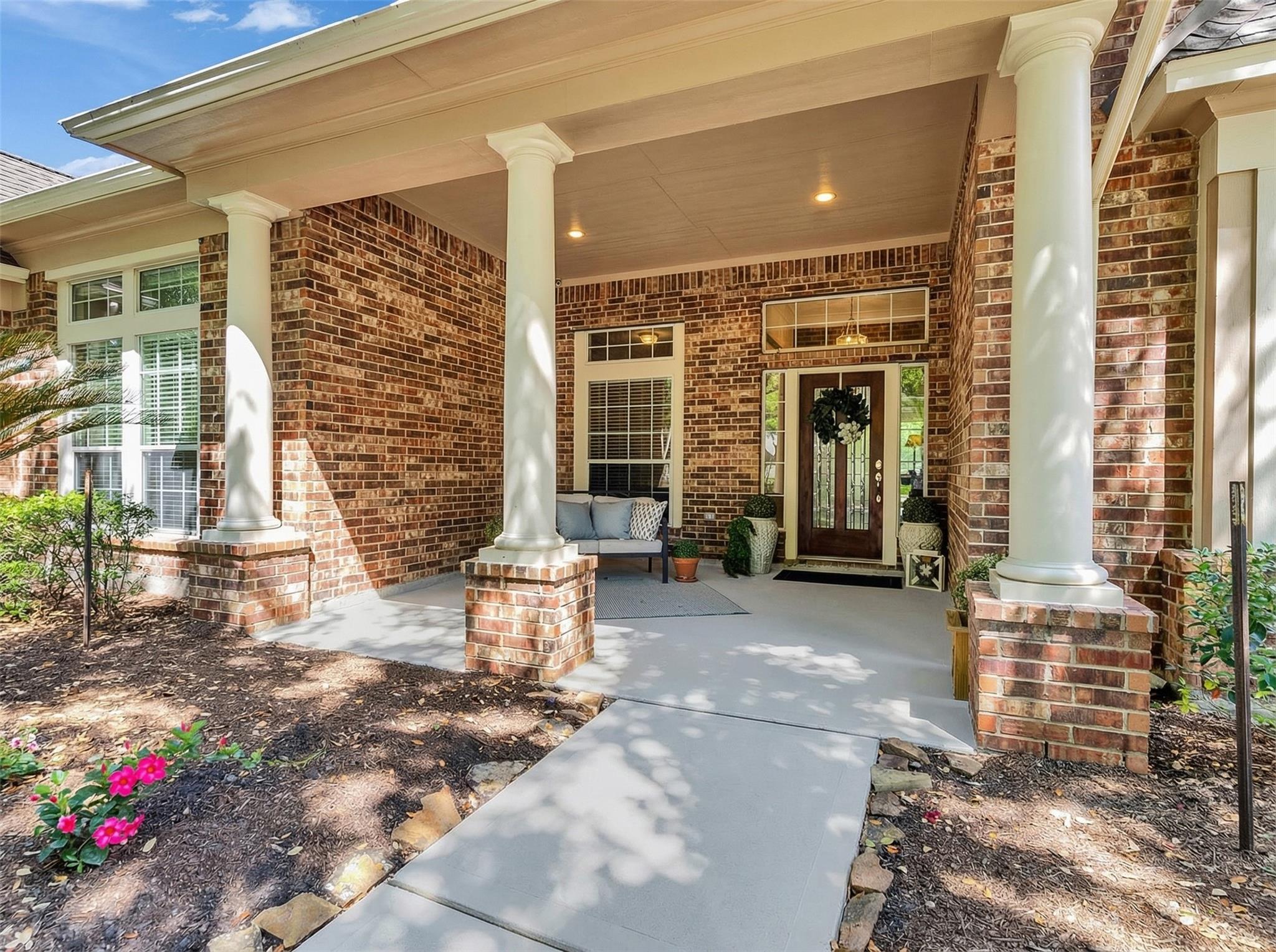 1942 Lake Fountain Drive