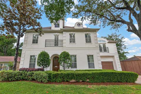 Photo of 10932 Lasso Lane, Houston, TX 77079 (MLS # 55311824)