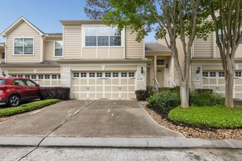 Photo of 13600 Breton Ridge Street #30C, Houston, TX 77070 (MLS # 29030160)