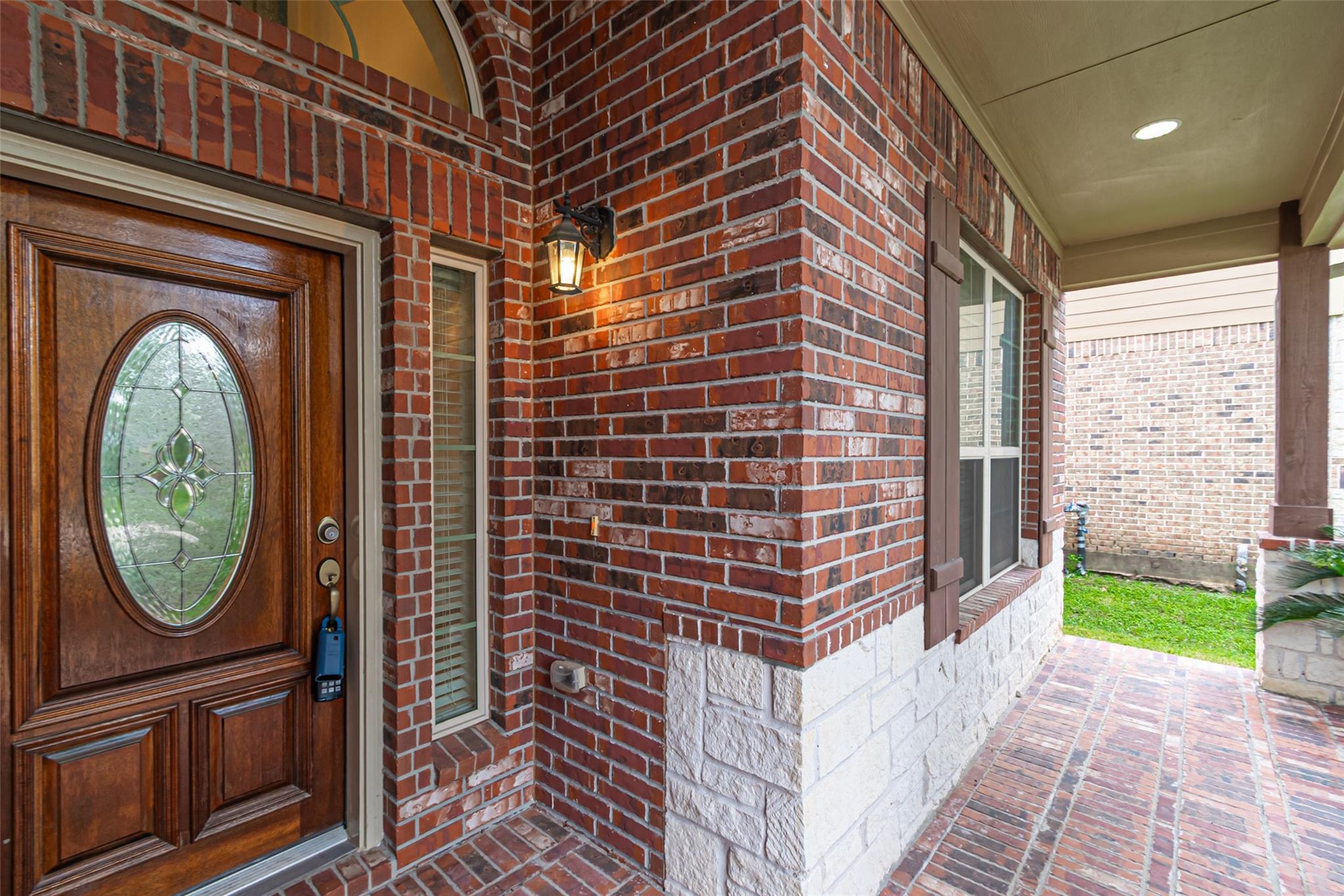 17626 Sauki Lane