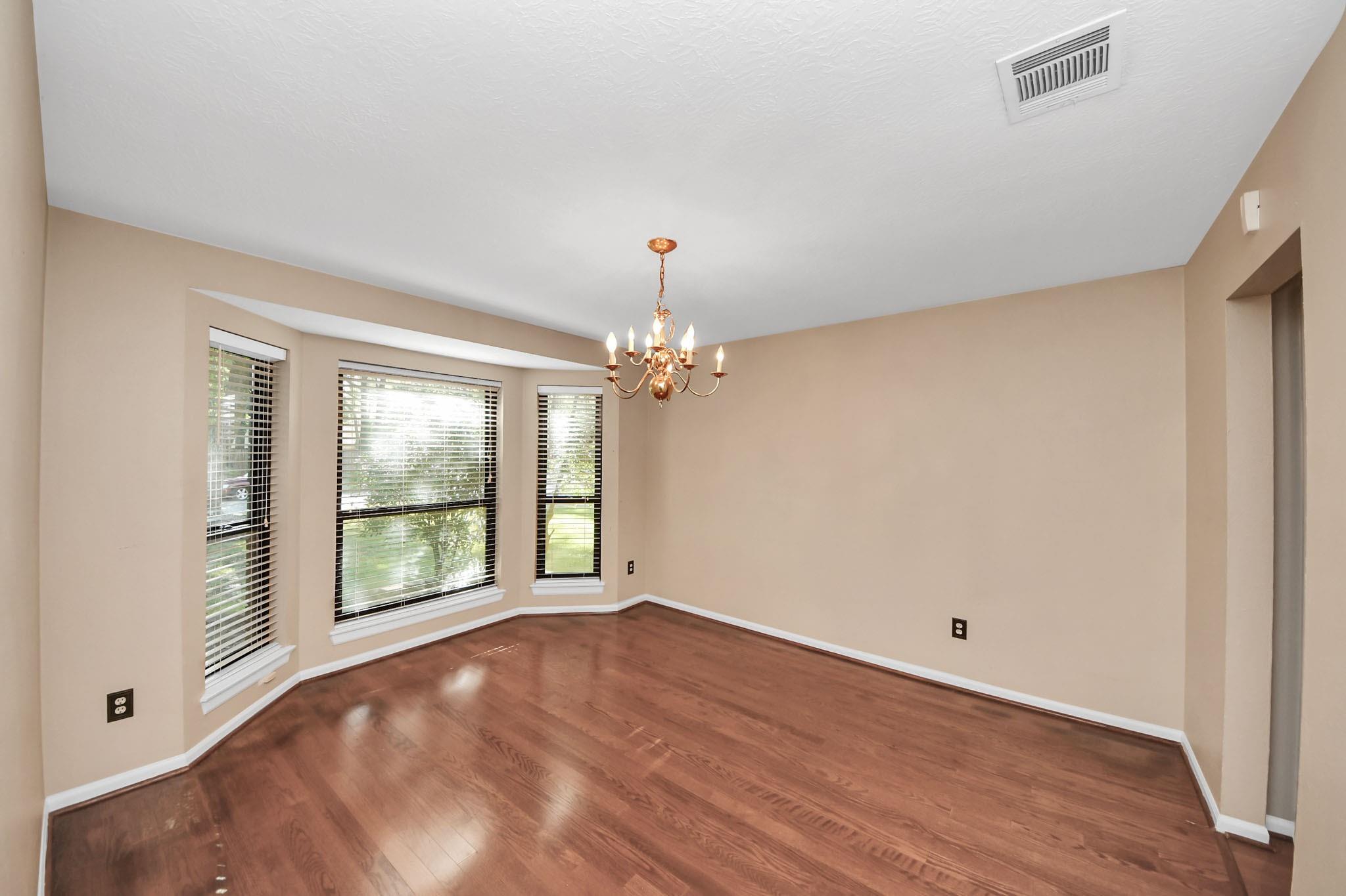 3543 Pickwick Park Drive