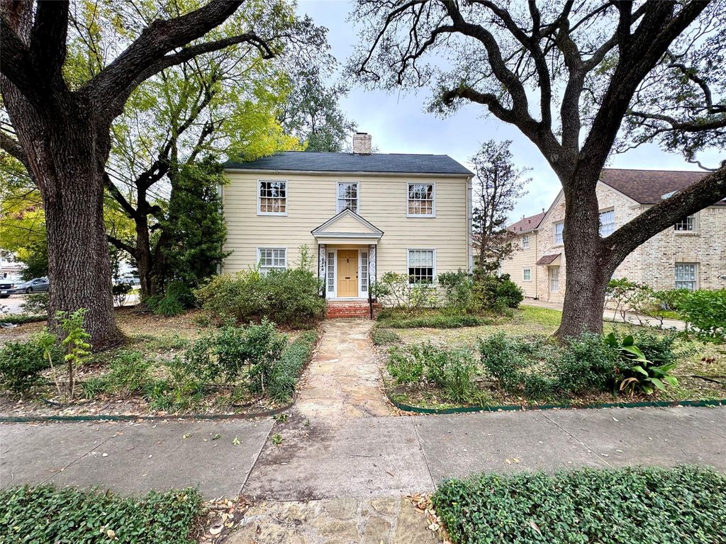 Photo of 2340 Robinhood Street, Houston, TX 77005 (MLS # 78623010)