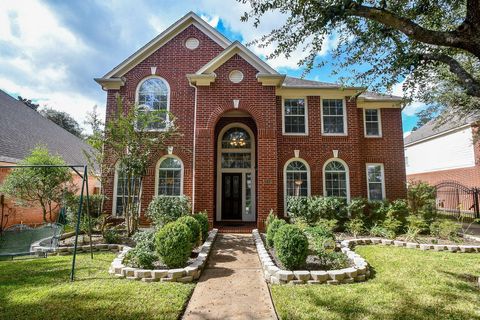 Photo of 2114 Thistlerock Lane, Sugar Land, TX 77479 (MLS # 35587640)