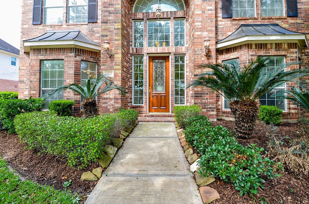 Photo of 12522 Aliso Bend Lane, Houston, TX 77041 (MLS # 63265011)