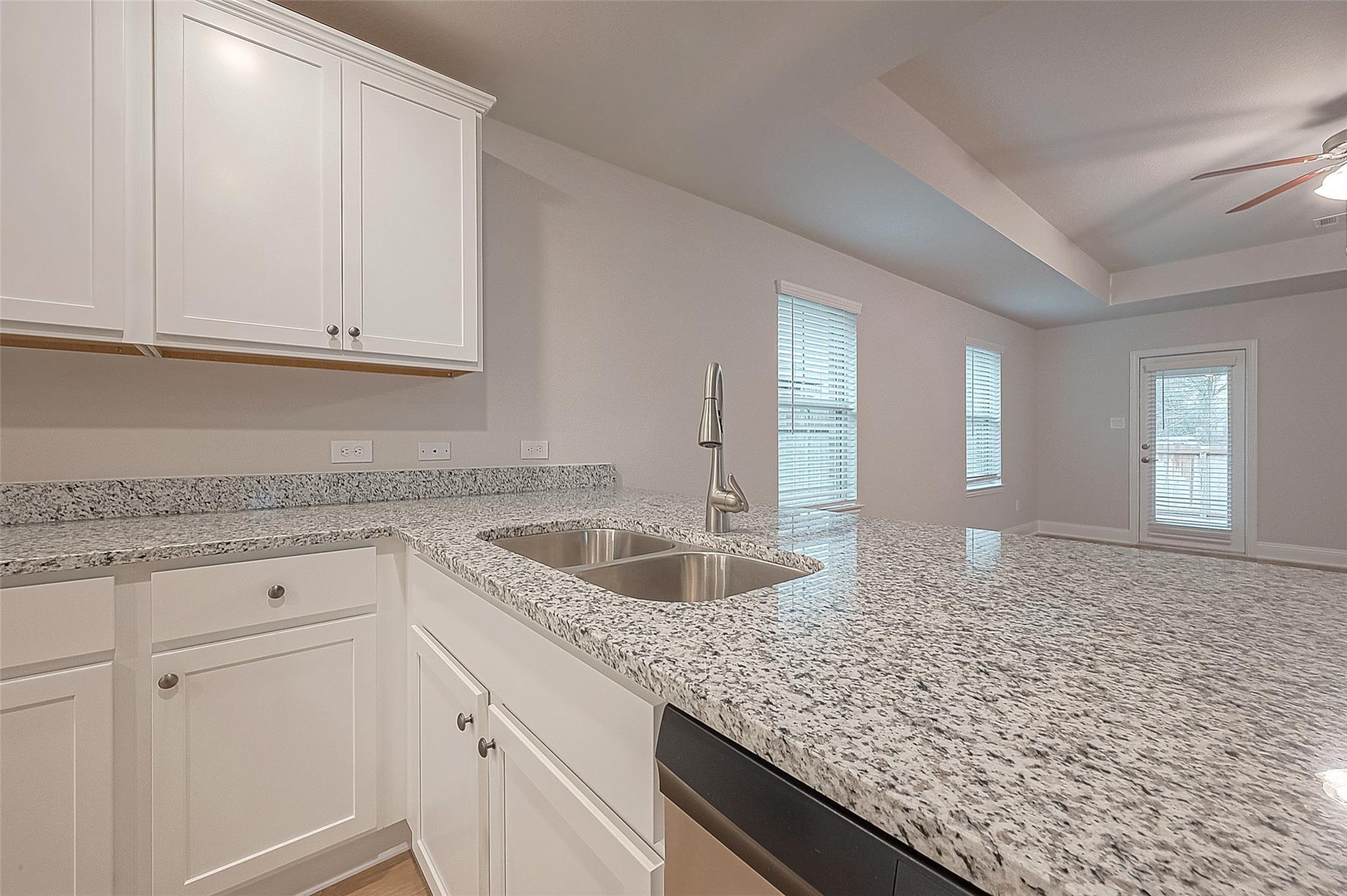 35 Greenbriar Loop