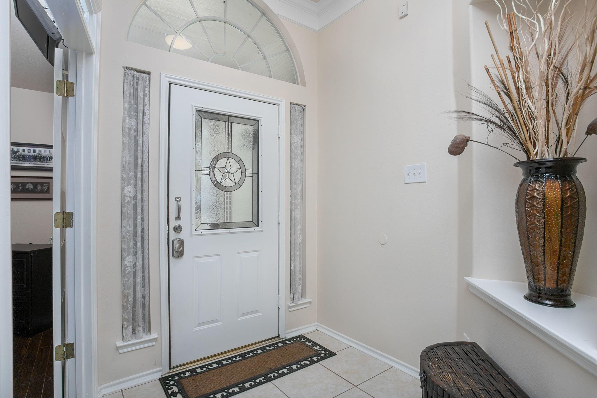 1828 Barretts Glen Drive