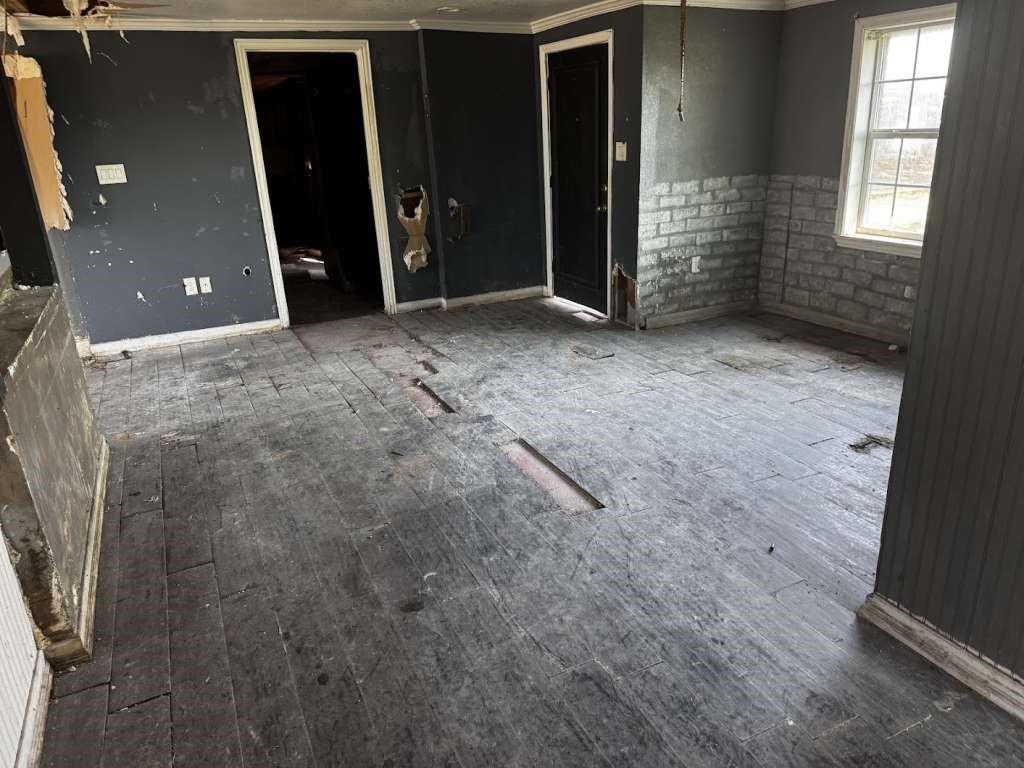 20202 Highway 36