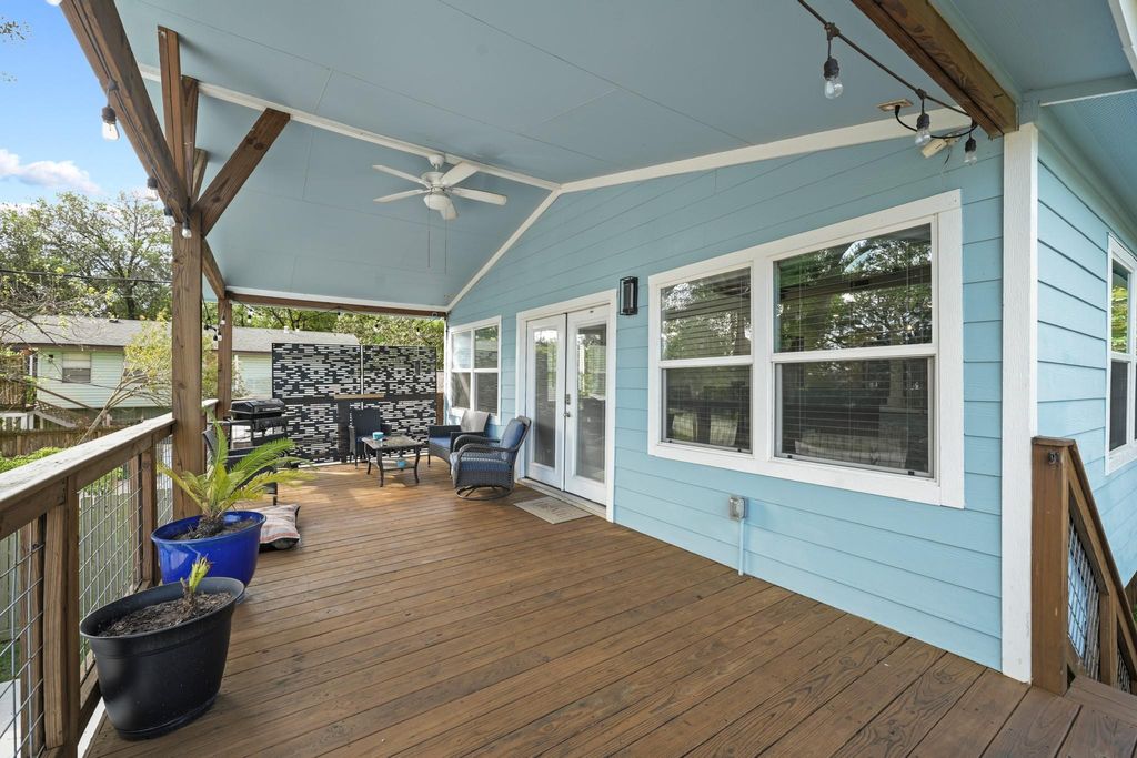 Photo of 3802 Bayshore Drive, Bacliff, TX 77518 (MLS # 8297513)