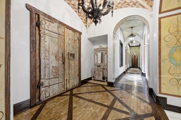 2426 Blue Lake Drive