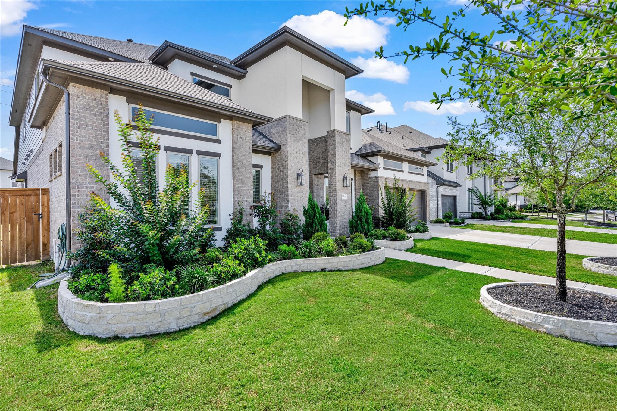 13810 Friarstone Pointe Drive