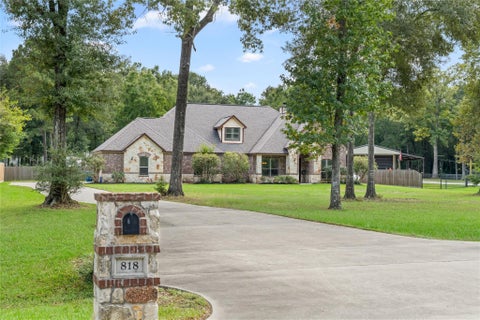 Photo of 818 Commons Lake Edge Drive, Huffman, TX 77336 (MLS # 76608090)