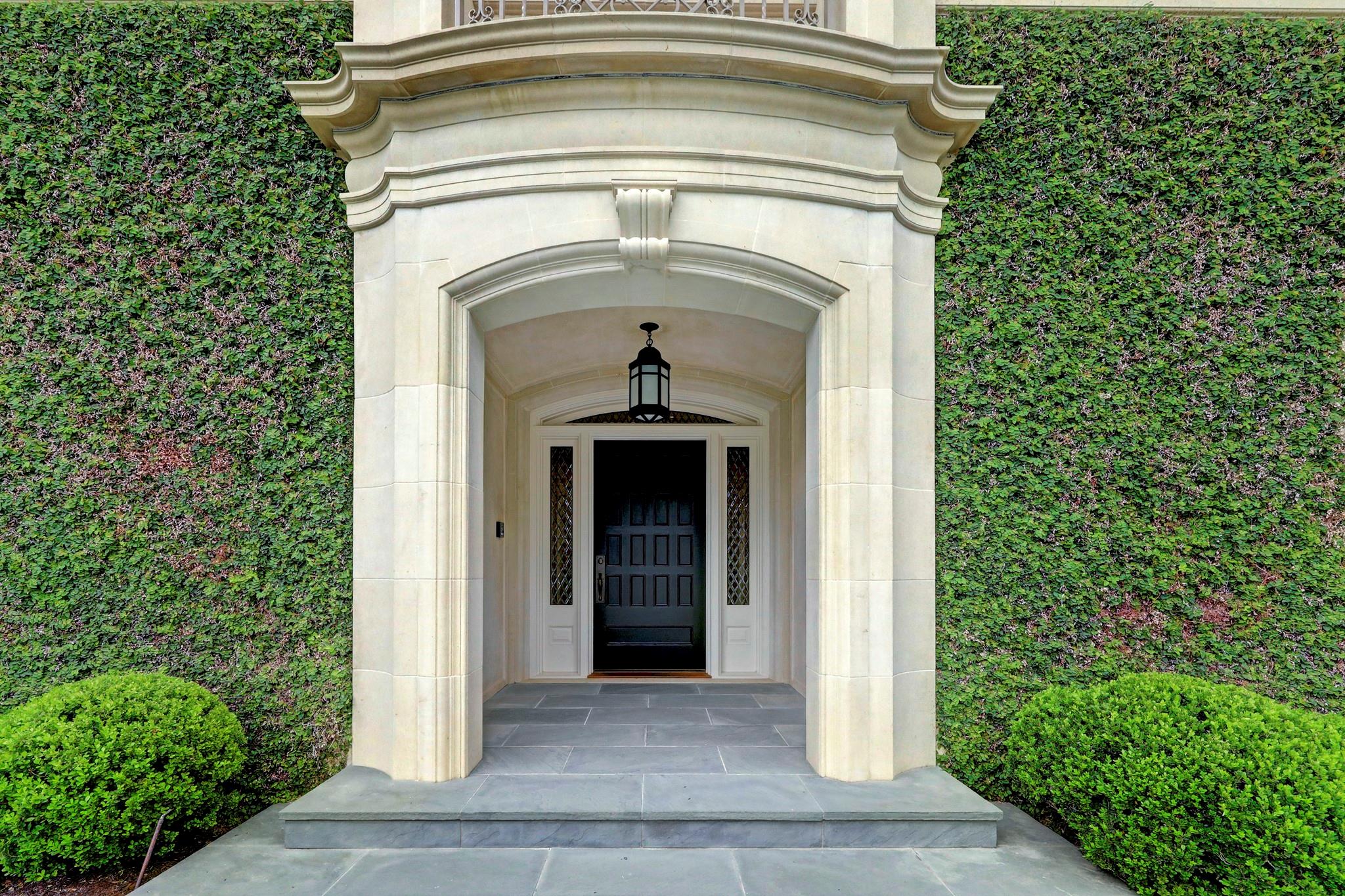 3 Briarwood Court