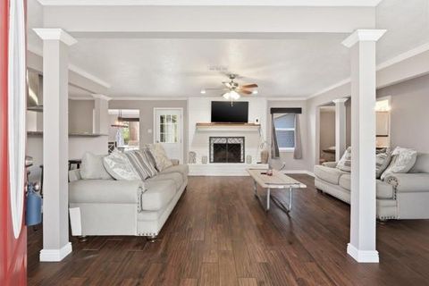 Homes For Sale - 25311 White Oak Ln Ln<br/> Splendora, TX 77372