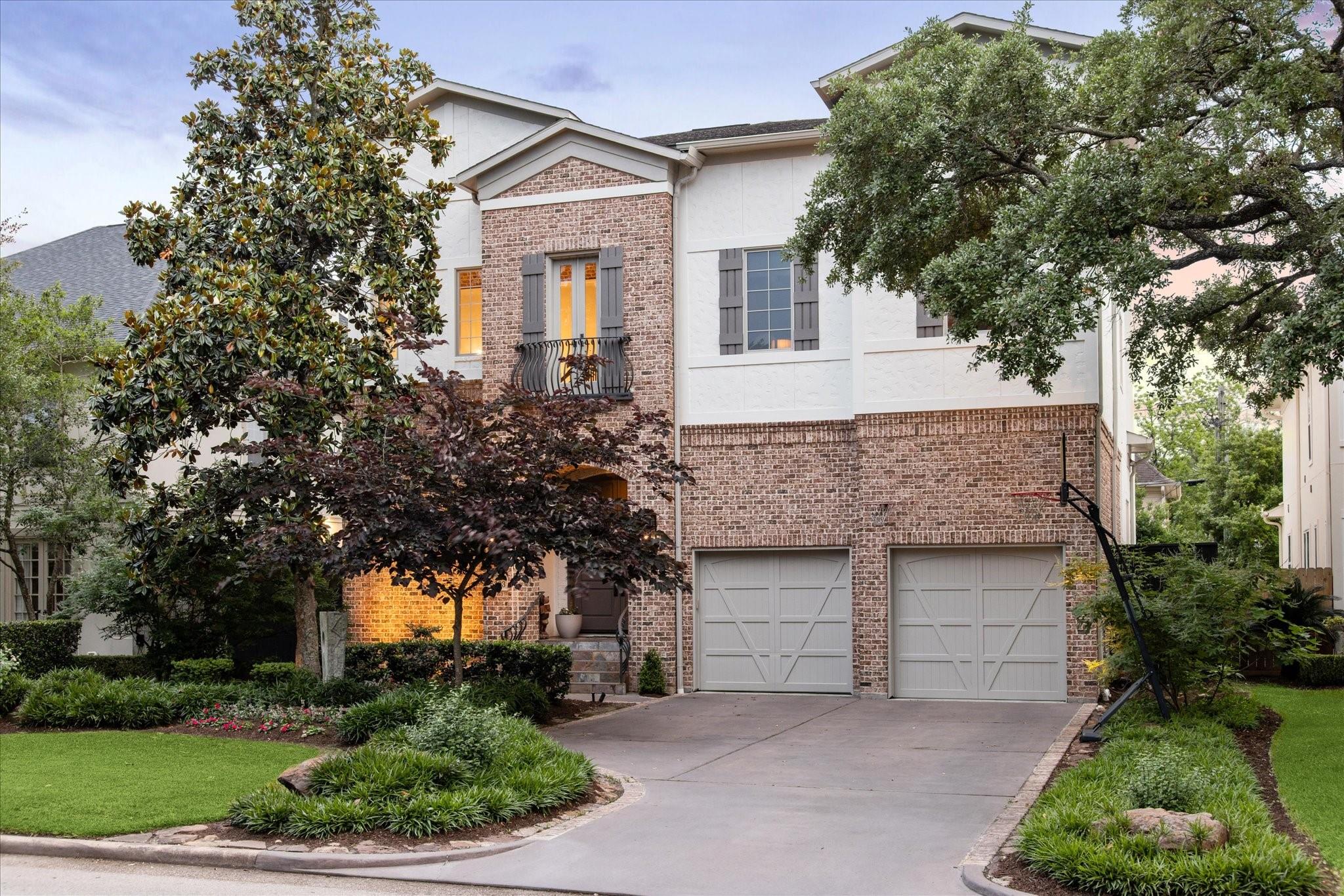 5303 Grand Lake Street