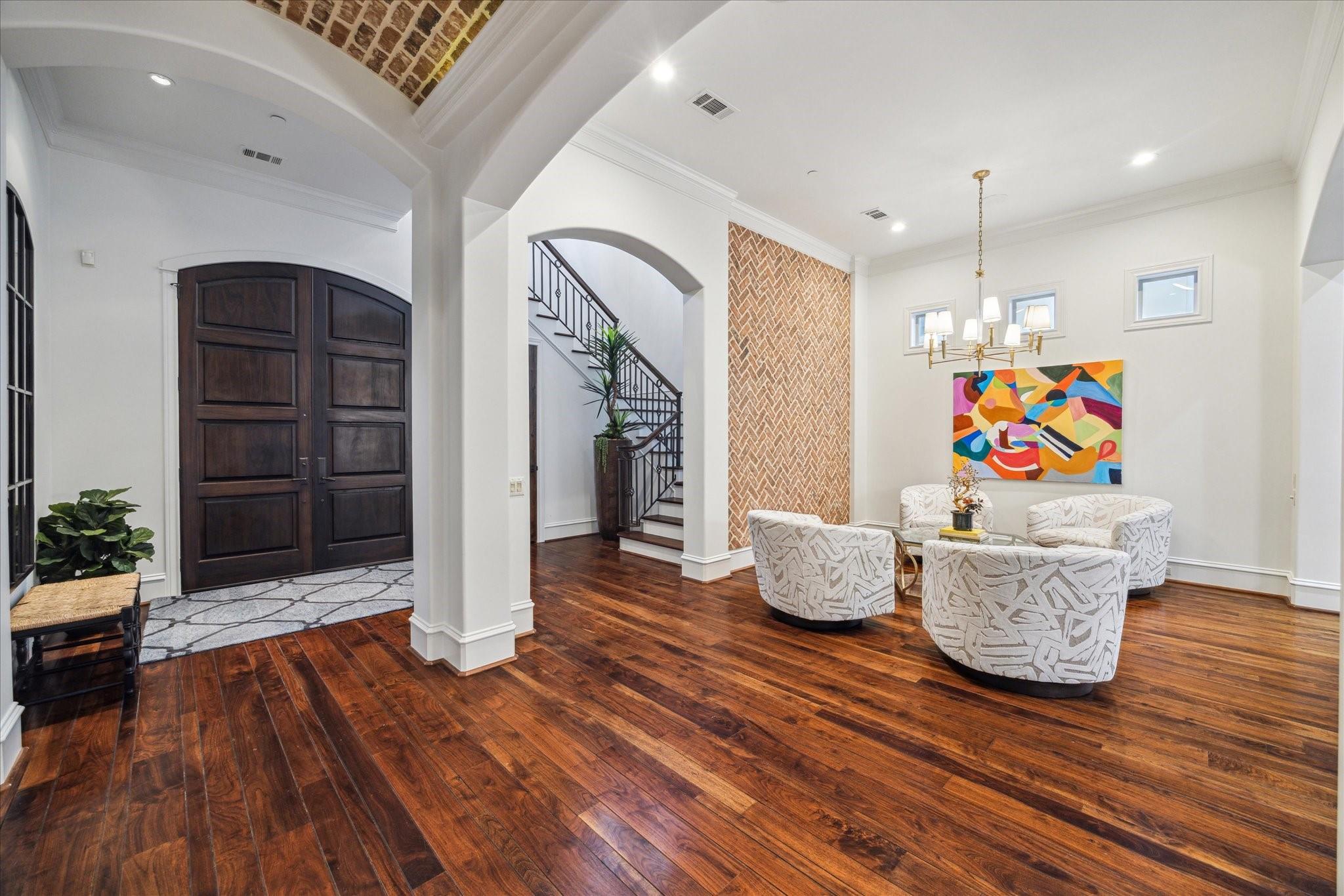 5303 Grand Lake Street