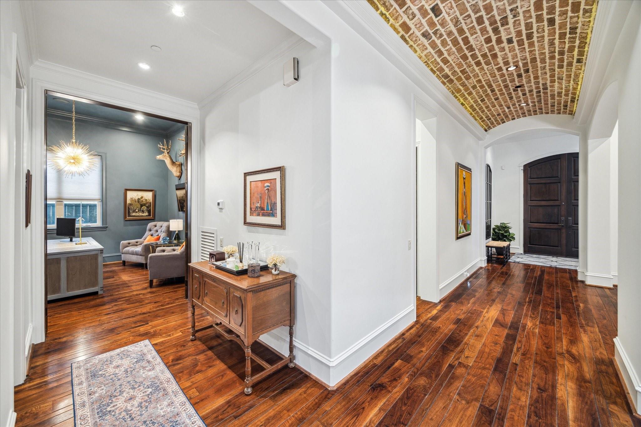 5303 Grand Lake Street