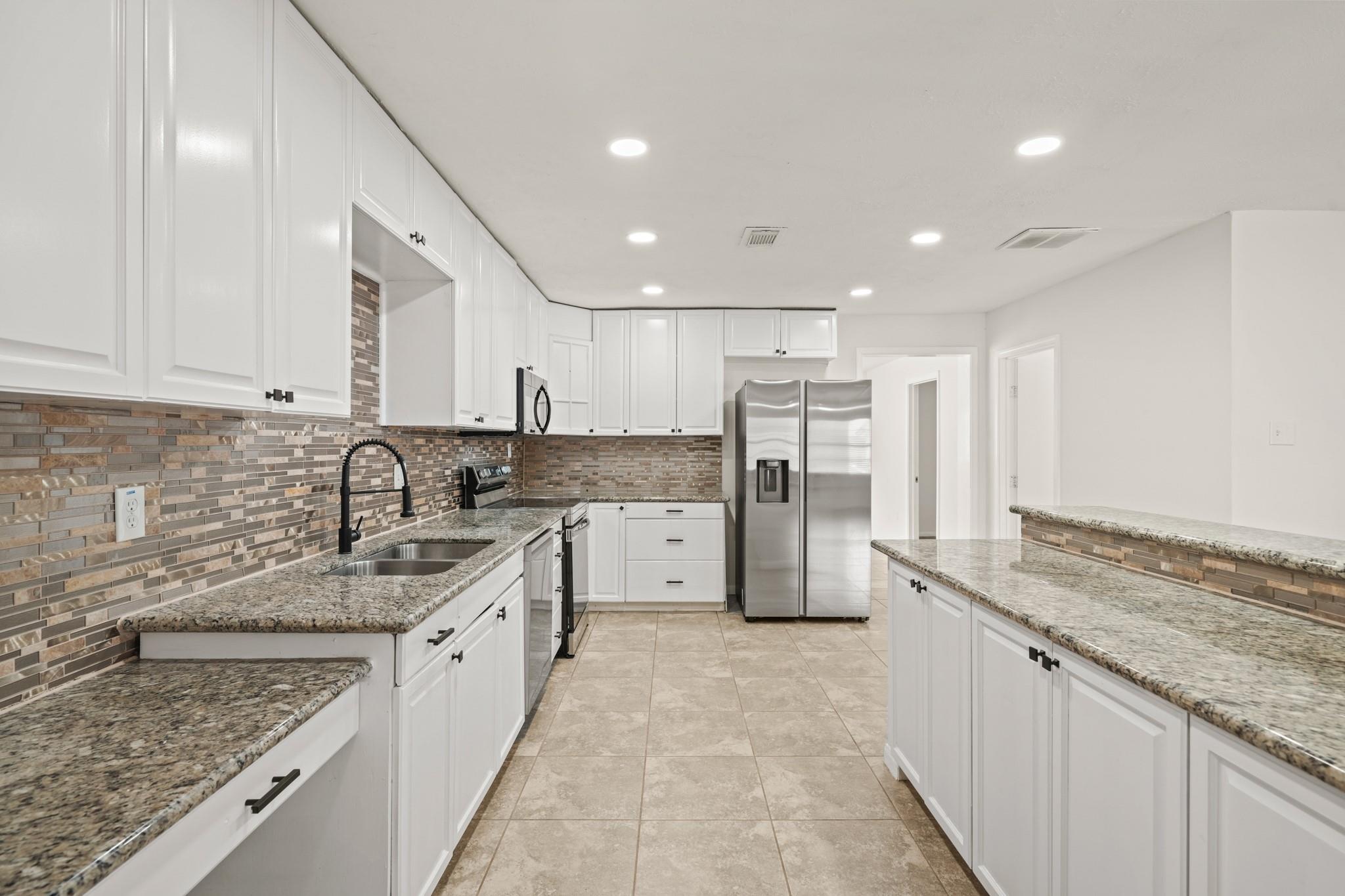 6711 Pickett Drive