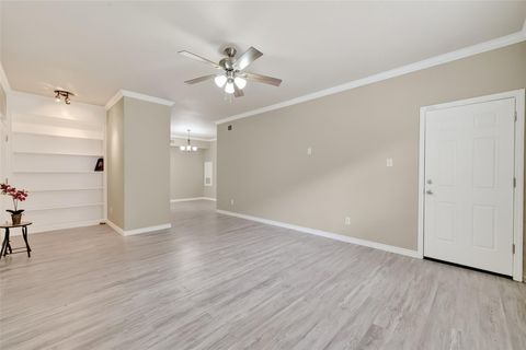 Photo of 2255 Braeswood Park Drive #291, Houston, TX 77030 (MLS # 84456231)