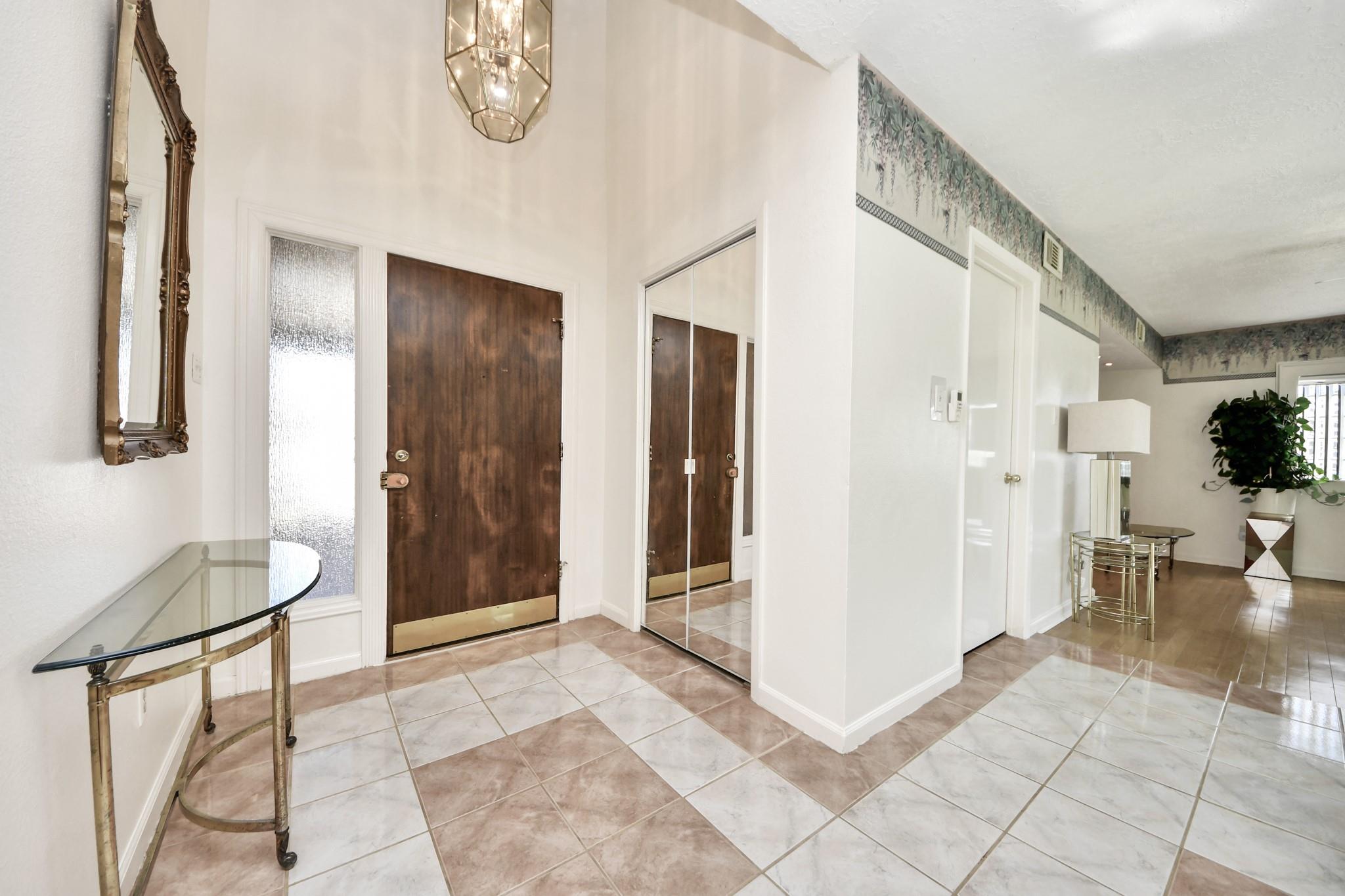 10522 Gulfstream Lane
