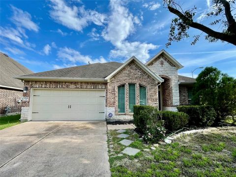 Homes For Sale - 17935 Windy Canyon Lane<br/> Harris County, Houston, TX 77084