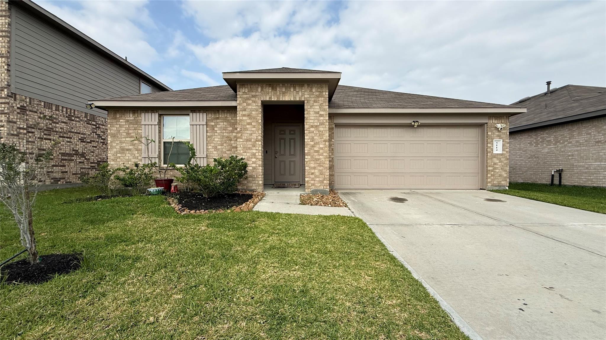 5114 Moonlit Garden Lane