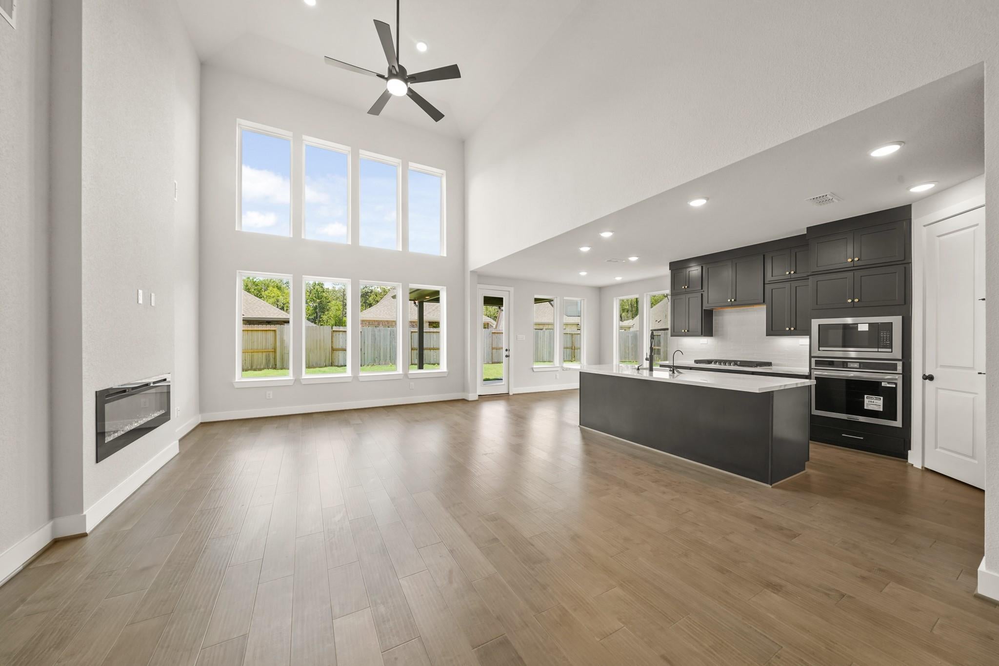 22526 Boyden Cavem Court