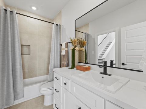 Tiny photo for 9208 Washington Heights Street St, Houston, TX 77063 (MLS # 8707596)