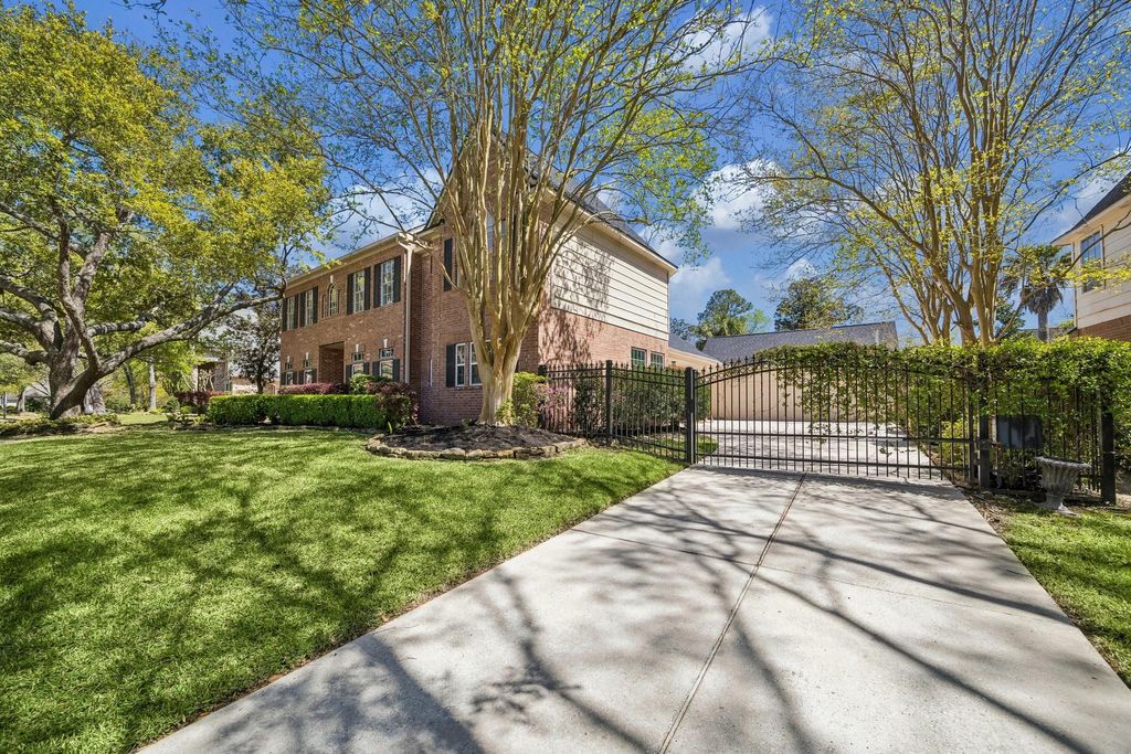 Photo of 5914 Rapid Creek Court, Kingwood, TX 77345 (MLS # 39110248)