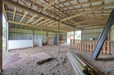 Tiny photo for 251 Petty Road, Waller, TX 77484 (MLS # 75846573)