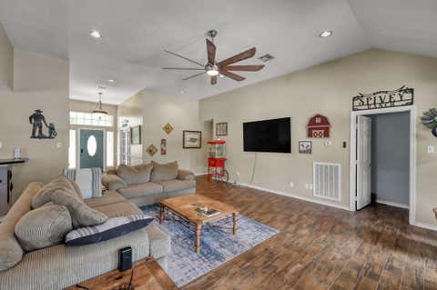 Tiny photo for 251 Petty Road, Waller, TX 77484 (MLS # 75846573)