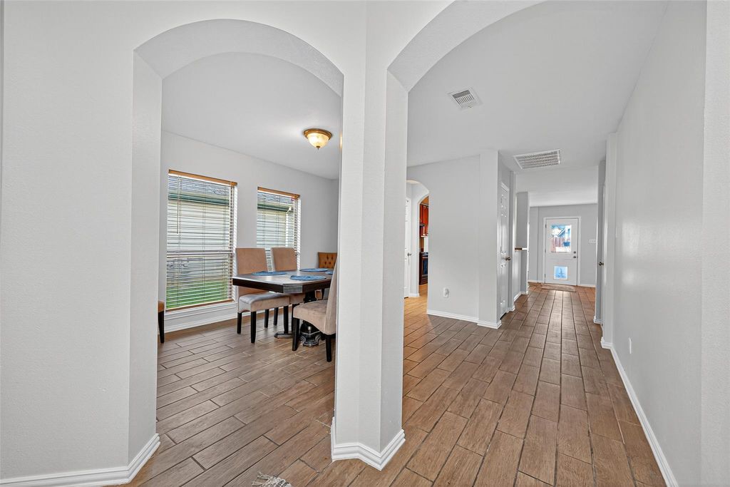 Photo of 15826 Lost Anchor Way Lane, Houston, TX 77044 (MLS # 67463370)