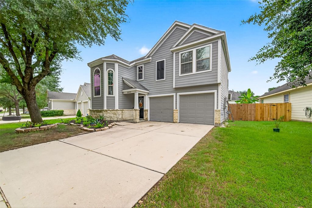 Photo of 15826 Lost Anchor Way Lane, Houston, TX 77044 (MLS # 67463370)