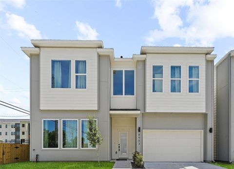 8907 Knoll Branch Dr Drive Houston TX 77080