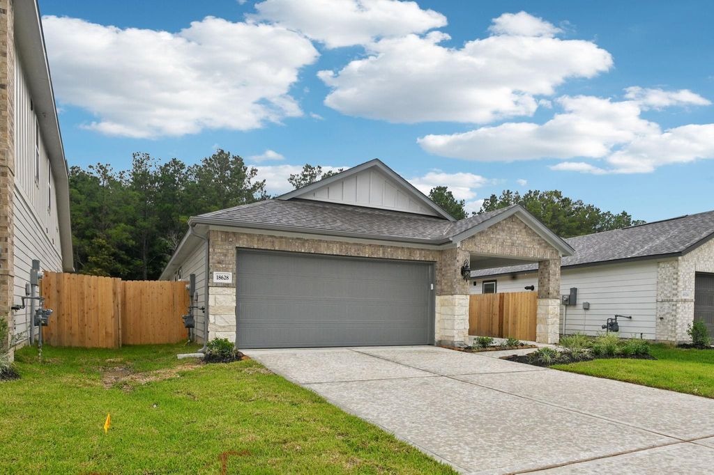 Photo of 18628 Presswood Way Drive, New Caney, TX 77357 (MLS # 44287207)