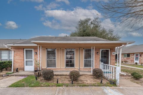 3340 Burke Road 97 Pasadena TX 77504