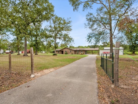 Photo of 15493 Stoltje Drive, Conroe, TX 77306 (MLS # 2566830)