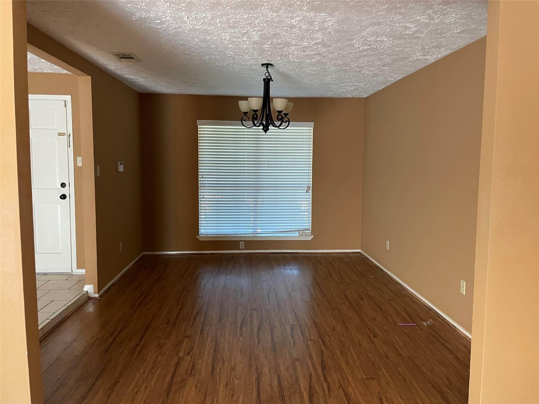 1314 Oak Hollow Drive