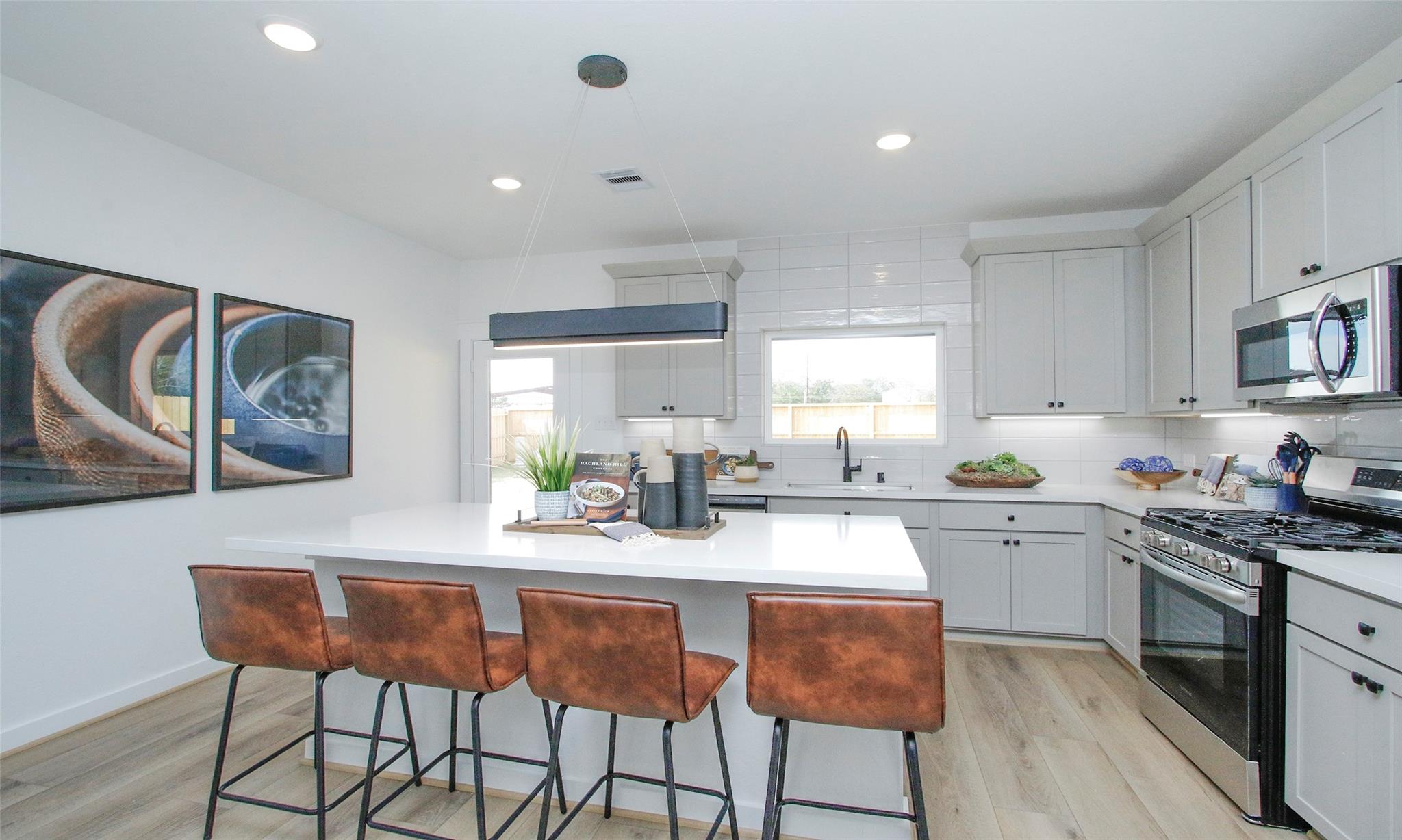 4028 Colony River Rock Boulevard