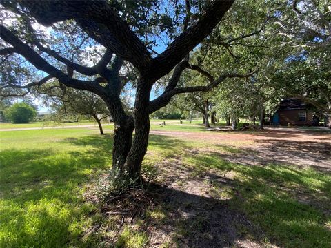 Lot 1487&1488 Oak Street Palacios TX 77465