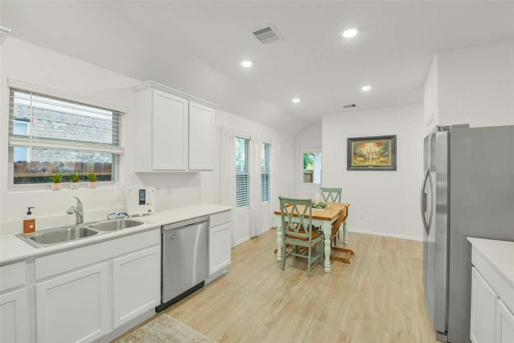 Photo of 19384 Villa Mesa Drive, New Caney, TX 77357 (MLS # 20517621)