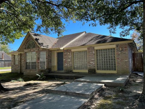 Photo of 5338 Rivergate Drive, Spring, TX 77373 (MLS # 54404917)