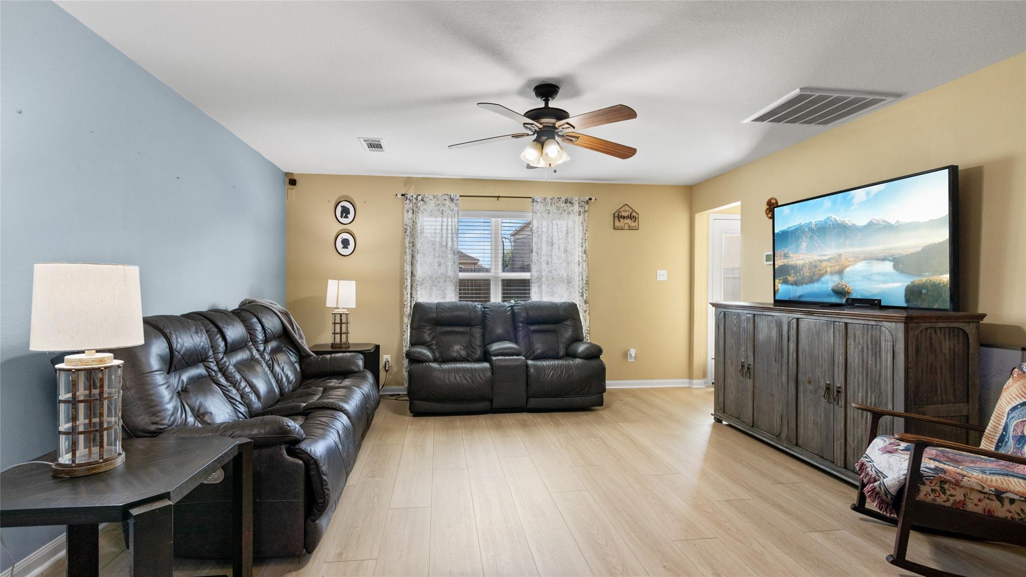 9439 Gold Mountain Drive